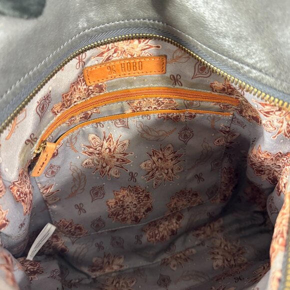 Hobo Angler Gray Leather Crossbody Bag - Picture 11 of 15